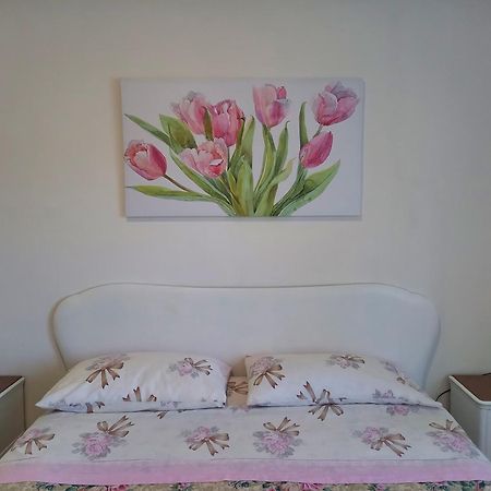 Casa Emilia Hotel Marano Principato Luaran gambar