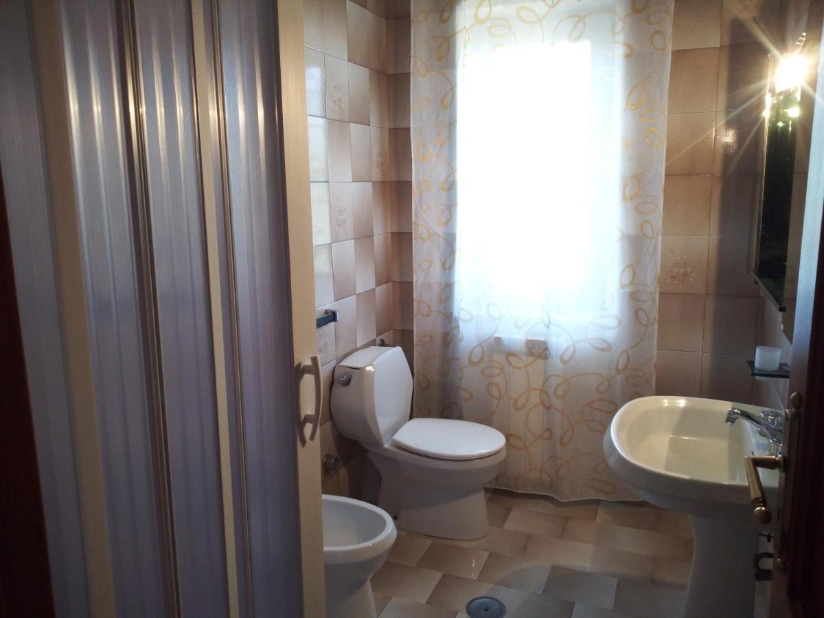 Casa Emilia Hotel Marano Principato Luaran gambar
